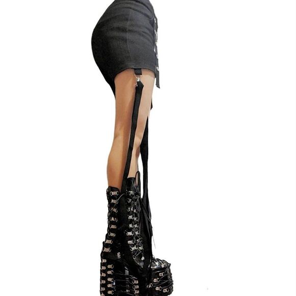 Club Exx Emo Goth Rave Punk Strappy Bondage Shorts XS, S, M - Picture 2 of 2